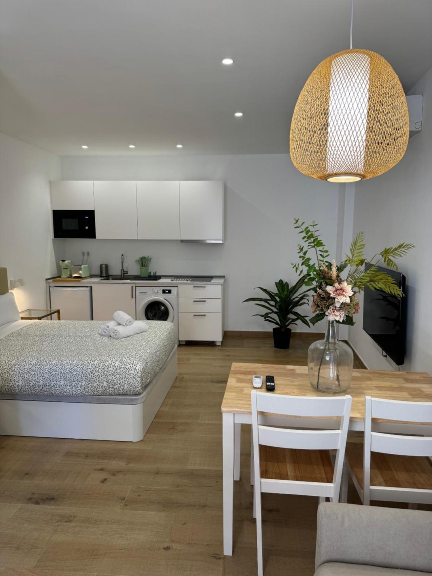 מאלגה Alderete Suites מראה חיצוני תמונה